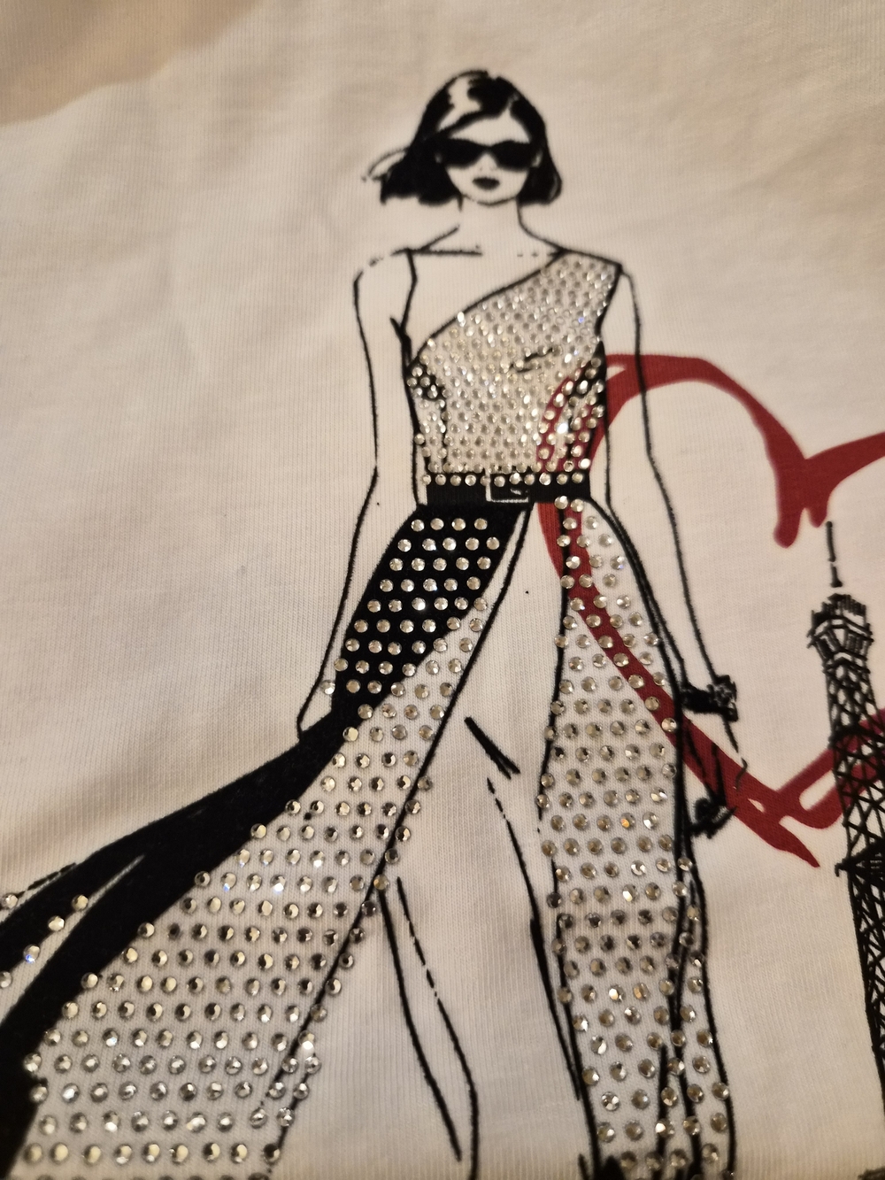 Embellished Fashion Illustration Tee with Red Heart Accent